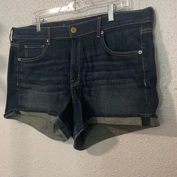 American Eagle vintage Shorts - Picture 4 of 11